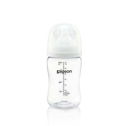 Pigeon Softouch Wide Neck Feeder T-Ester 200ml Logo